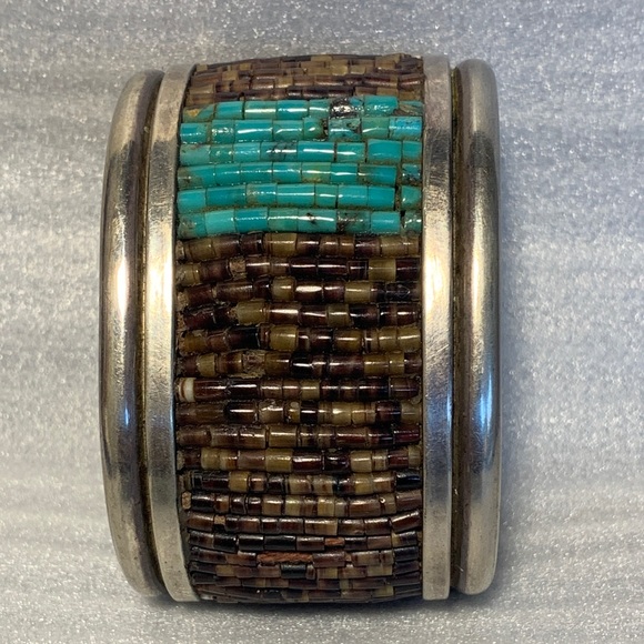 Vintage Navajo Heishi Shell Turquoise Cuff Bracelet - Picture 5 of 8